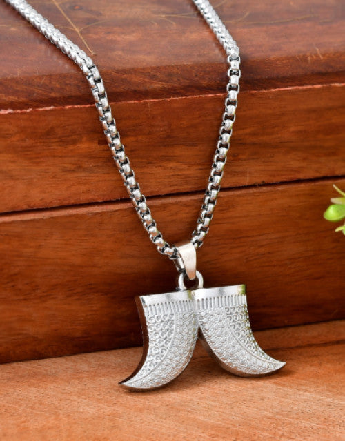 Tiger Teeth Charm Neck Chain Pendant Locket Necklace